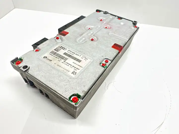 Audi A5 8T 8F (2007 - 2011) 8T0035223T Усилитель звука — фото 2