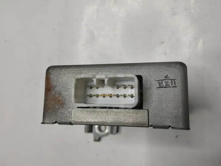 Toyota Hilux (AN10, AN20, AN30) (2004 - 2008) 8987871030 Электропривод турбины — фото 2