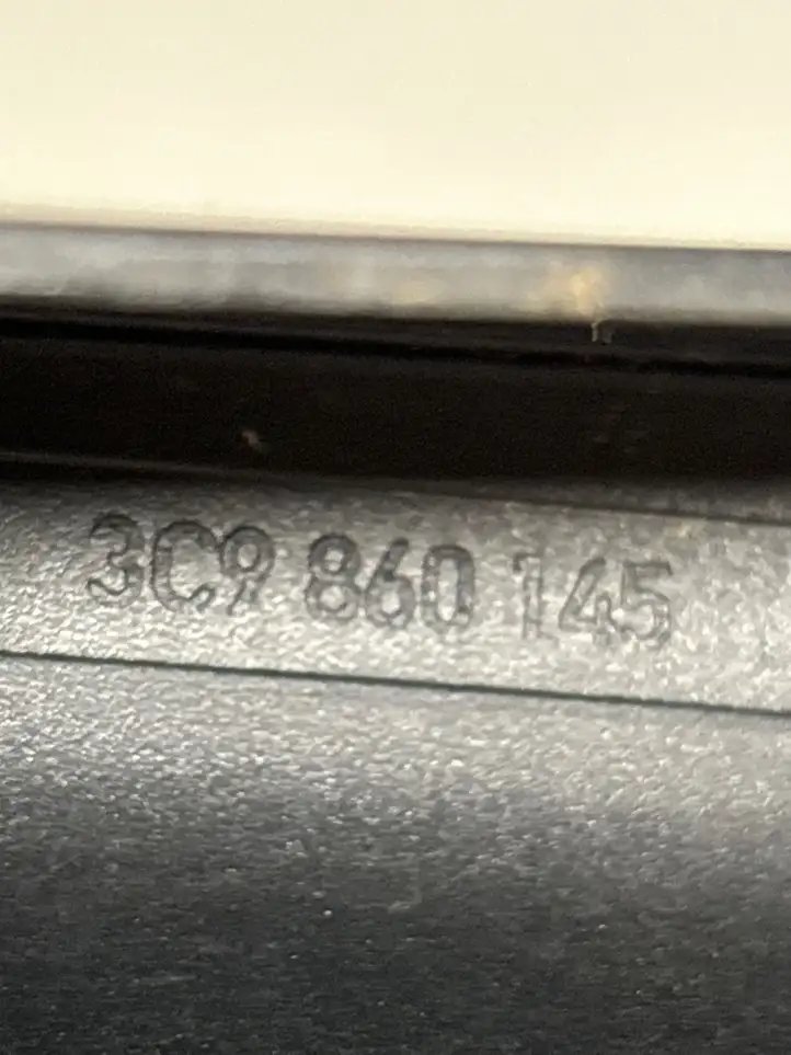 Volkswagen PASSAT B6 (2005 - 2010) 3C9860145 Крышка рейлинга — фото 4