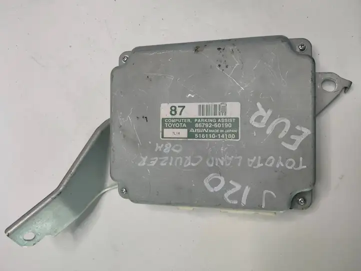 Toyota Land Cruiser (J120) (2002 - 2009) 8679260190 Блок управления парктрониками — фото 1