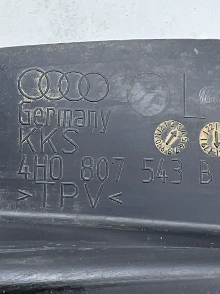 Audi A8 S8 D4 4H (2013 - 2017) 4H0807543B Кронштейн переднего подкрылка — фото 4