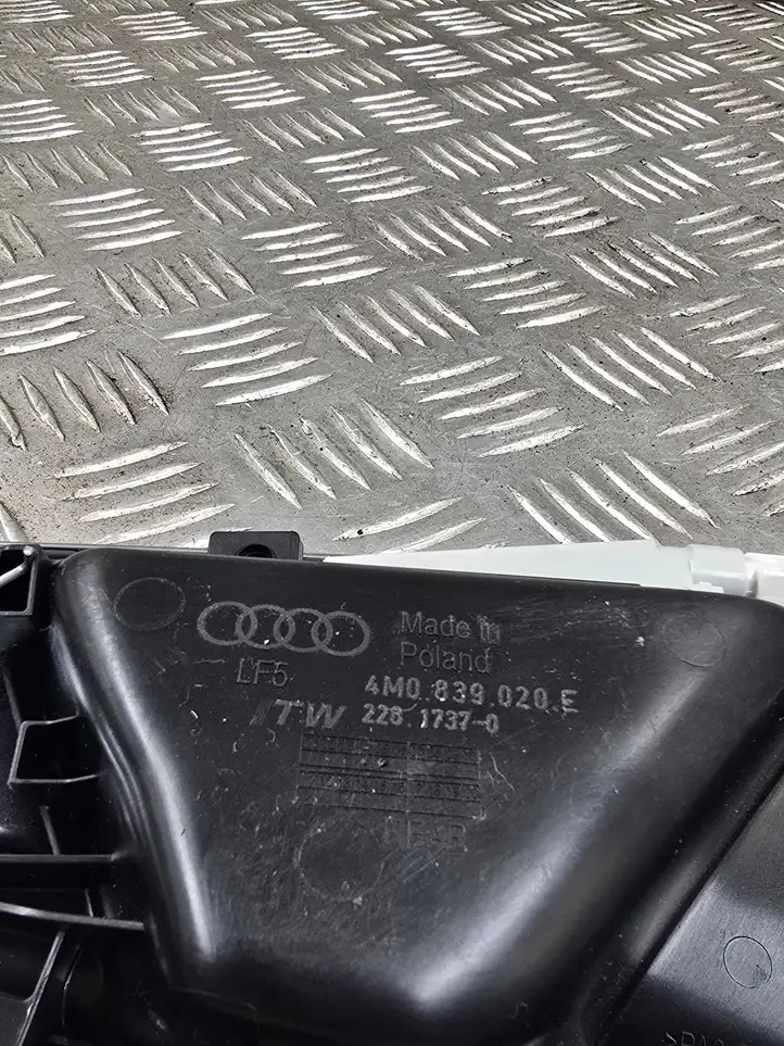 Audi Q8 (2018 - ) 4M0839020E Внутренняя ручка задней двери — фото 2