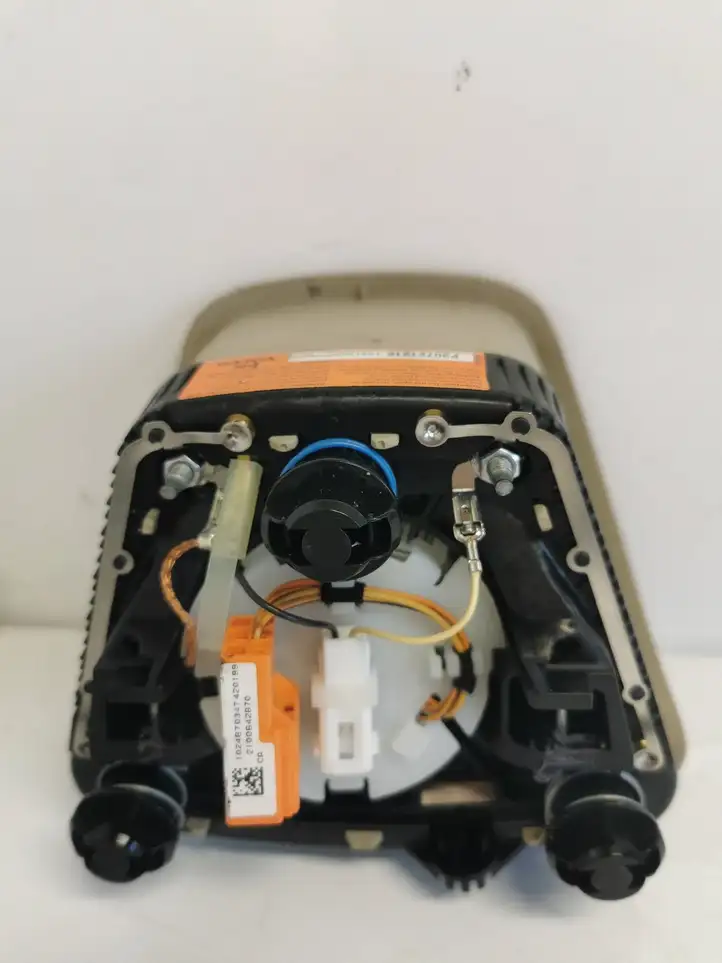 Volvo XC60 (2008 - 2013) P30721916 Подушка безопасности руля — фото 3