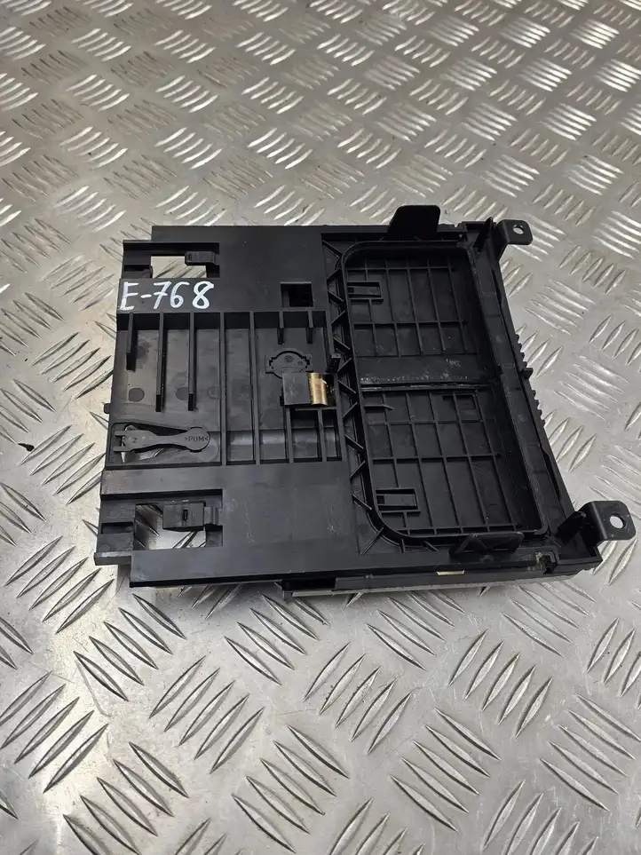 Audi A6 Allroad C7 (2012 - 2014) 4G0863273 Накладка передней пепельницы — фото 6