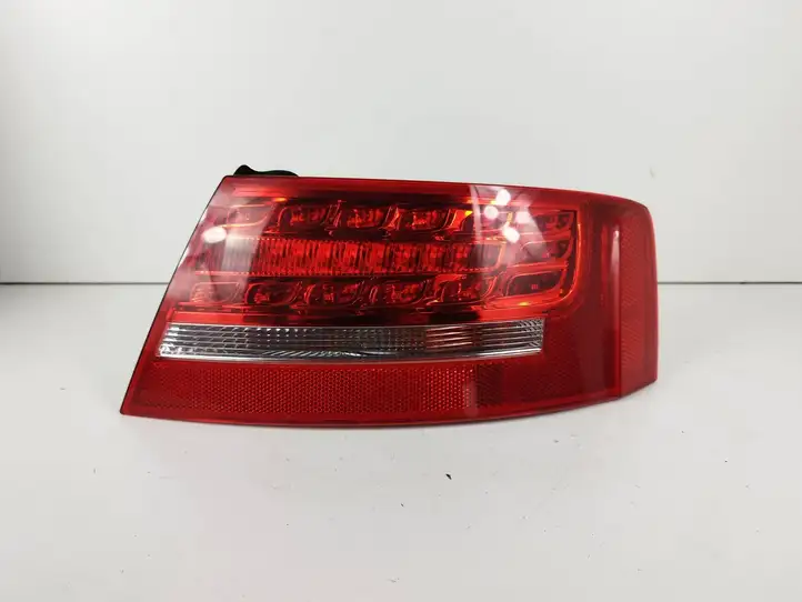 Audi A5 8T 8F (2007 - 2011) 8T8945096D Задний фонарь в кузове — фото 1