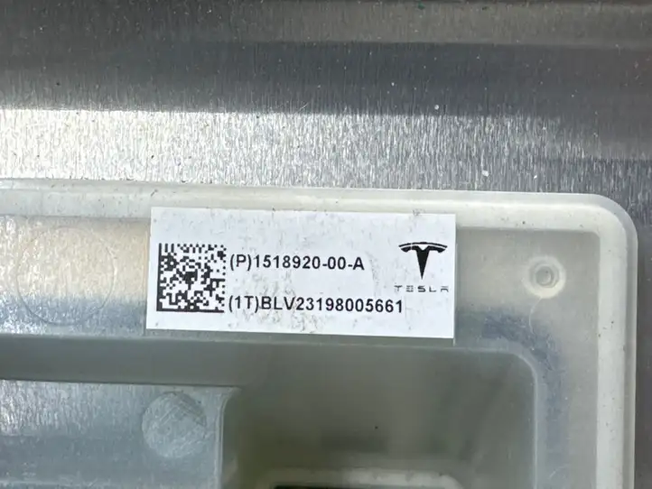 Tesla Model 3 (2017 - 2023) 113555855A Преобразователь напряжения — фото 6