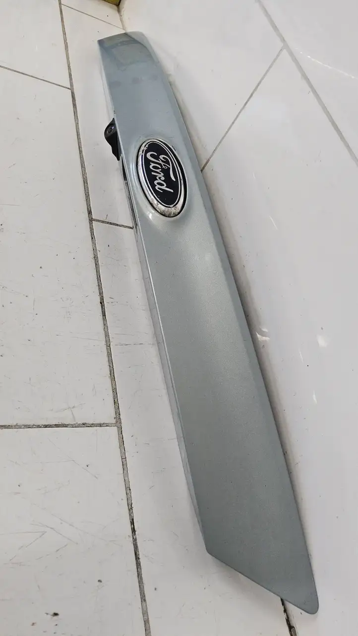 Ford Focus (2011 - 2015) 11375000 Подсветка номера — фото 2