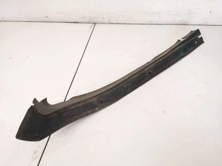 51767264274 BMW 3 F30 F35 F31 Kita išorės detalė