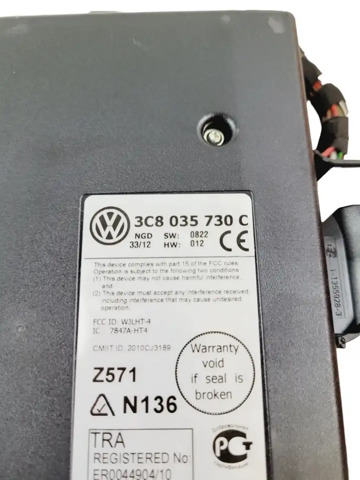 Volkswagen PASSAT B7 (2011 - 2014) 3C8035730C Bluetooth модуль — фото 2