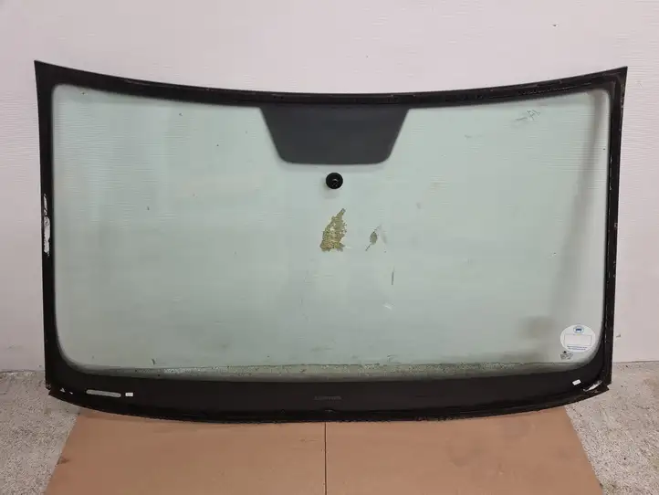 Skoda Fabia Mk3 (NJ) (2015 - 2021) 6V0845011 Переднее стекло — фото 3