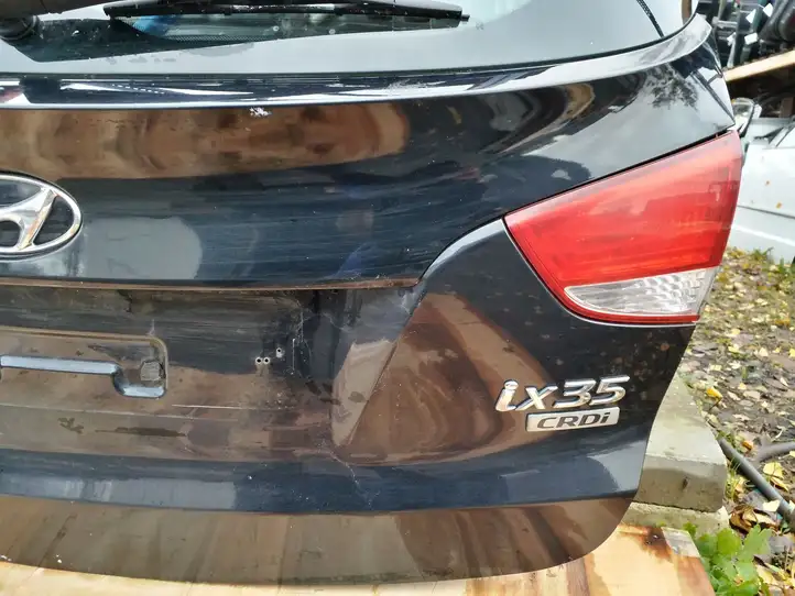Hyundai ix35 (2009 - 2013) Крышка багажника — фото 4