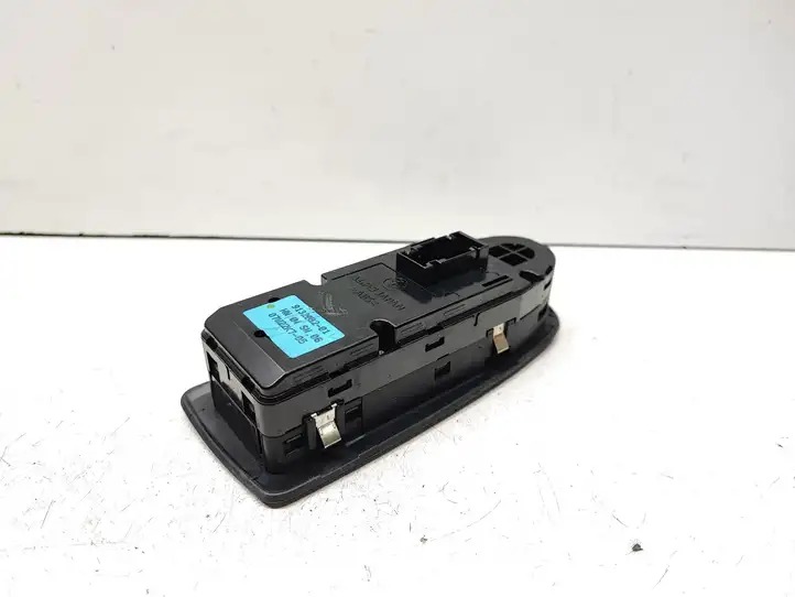 BMW 1 E81 E87 (2004 - 2011) 9132082 Кнопка стеклоподъемников — фото 2