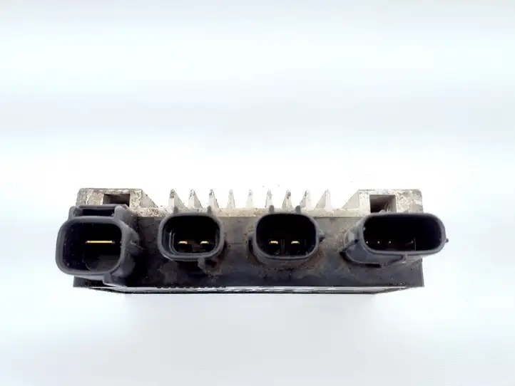 Toyota RAV 4 (XA40) (2012 - 2018) 2855130010 Реле накала свечей — фото 2
