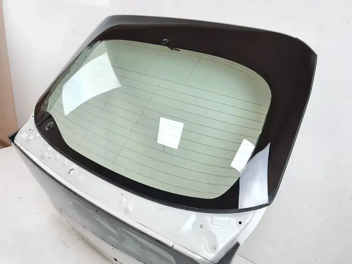 Toyota Prius (XW50) (2015 - ) Крышка багажника — фото 8