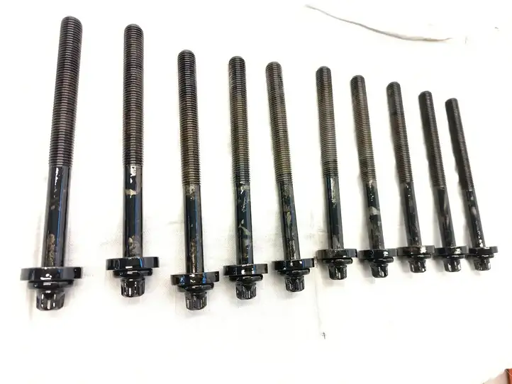 BMW 3 E46 (1998 - 2005) Крепежные болты — фото 4