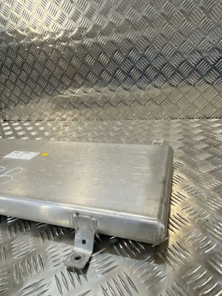 Audi Q5 SQ5 (2017 - ) 80A616203B Ресивер пневмоподвески — фото 2