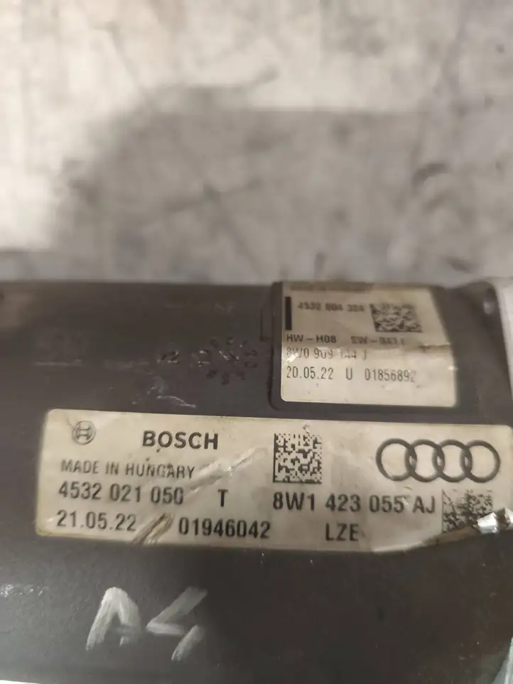 Audi A4 S4 B9 8W (2019 - ) 4532021050 Электрика рулевого управления — фото 5