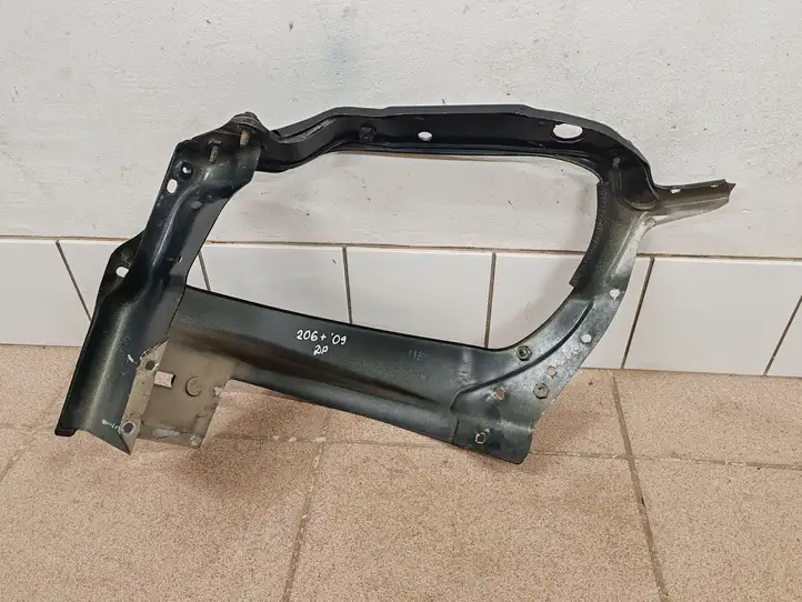 Peugeot 206 (1998 - 2012) Боковая панель радиатора — фото 3