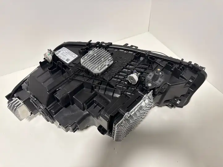 BMW 5 G30 G31 (2016 - ) 849912203 Дневные ходовые огни (LED) — фото 7