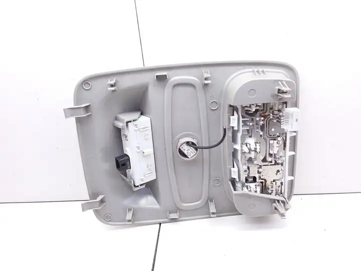 Renault Captur (2013 - 2020) 969805401R Передняя подсветка — фото 2