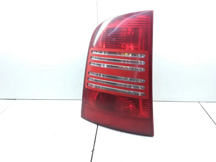 Skoda Octavia Mk1 (1U) (1996 - 2004) 1U9945095 Задний фонарь в кузове — фото 2