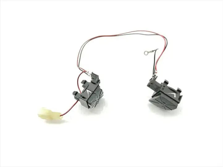 Chevrolet Lacetti (2004 - 2008) Кнопки на рулевом колесе — фото 1