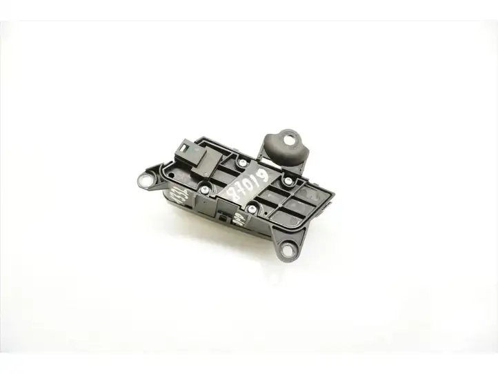 Mercedes-Benz S W221 (2005 - 2013) A2218213151 Другие включатели / ручки/ переключатели — фото 2