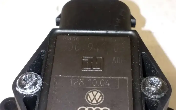 Volkswagen Phaeton (2002 - 2008) 3D0941038 Прочие датчики — фото 2
