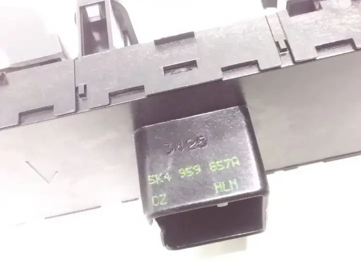 Volkswagen Tiguan (2011 - 2016) 5K4959857A Блок кнопок стеклоподъемников — фото 4