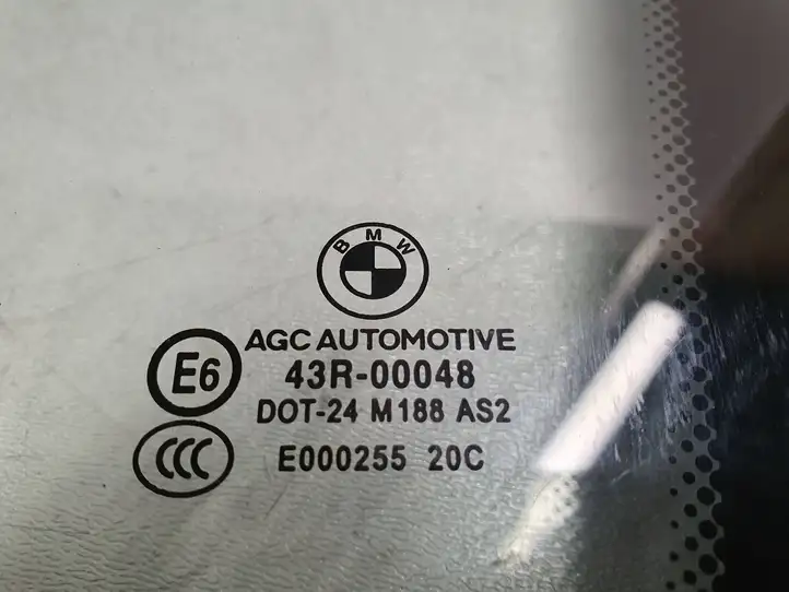 BMW X1 E84 (2009 - 2015) Заднее боковое стекло — фото 4