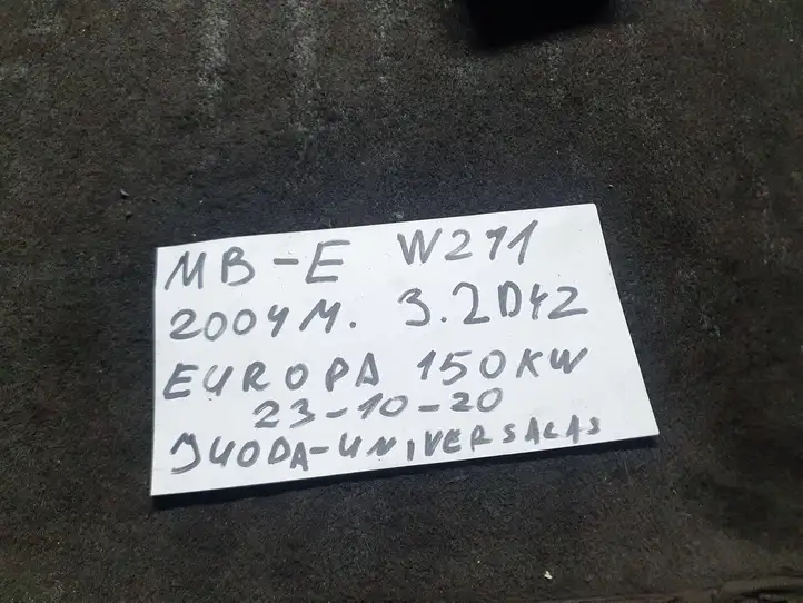 Mercedes-Benz E W211 (2002 - 2009) 2118300854 Боковой воздушный дефлектор — фото 2