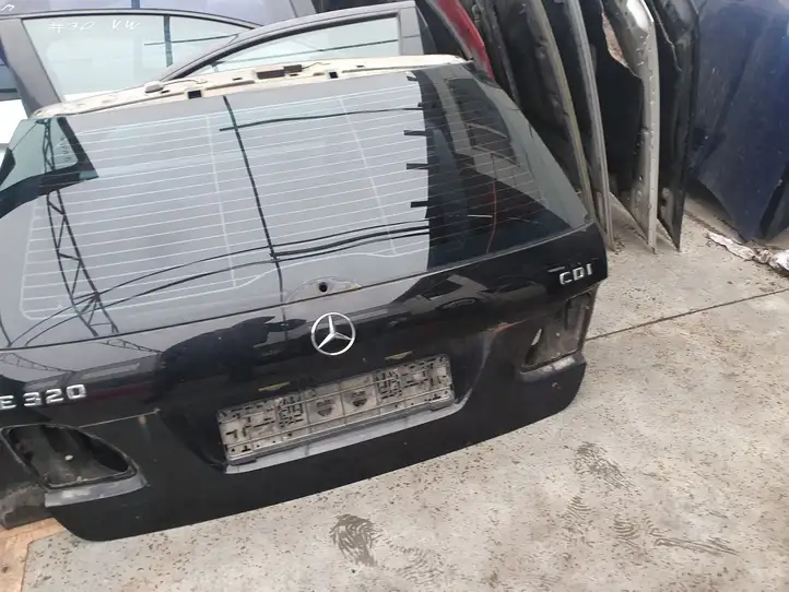 Mercedes-Benz E W211 (2002 - 2009) Крышка багажника — фото 7
