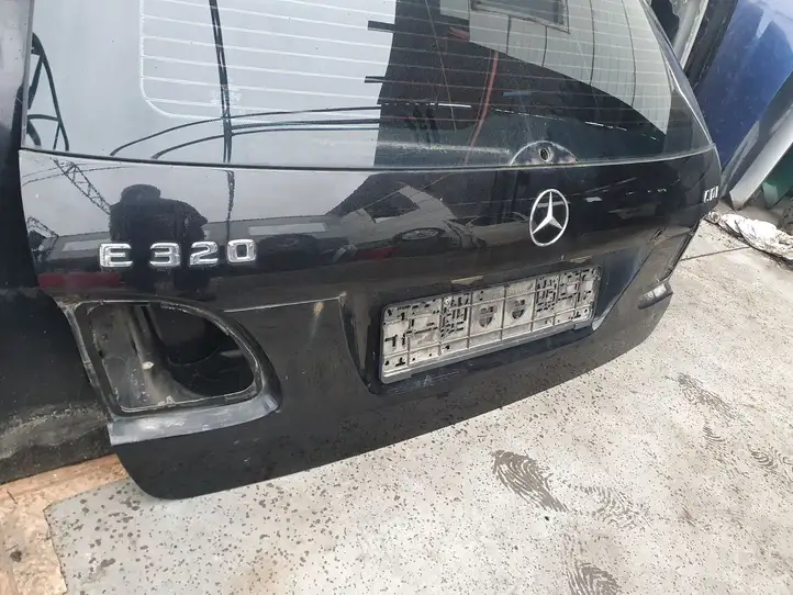 Mercedes-Benz E W211 (2002 - 2009) Крышка багажника — фото 13