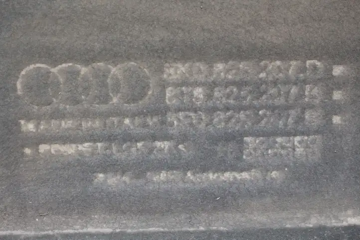 Audi A4 S4 B8 8K (2011 - 2015) 8K0825207 Боковая защита днища — фото 3