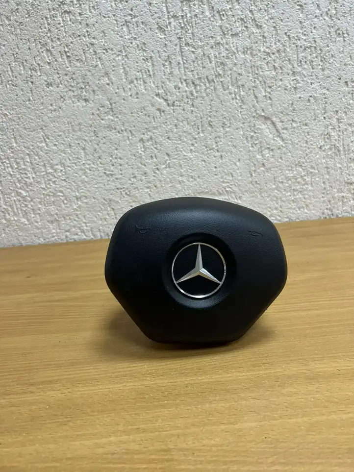 Mercedes-Benz CLS C218,X218 (2011 - 2017) 3067424 Подушка безопасности руля — фото 2