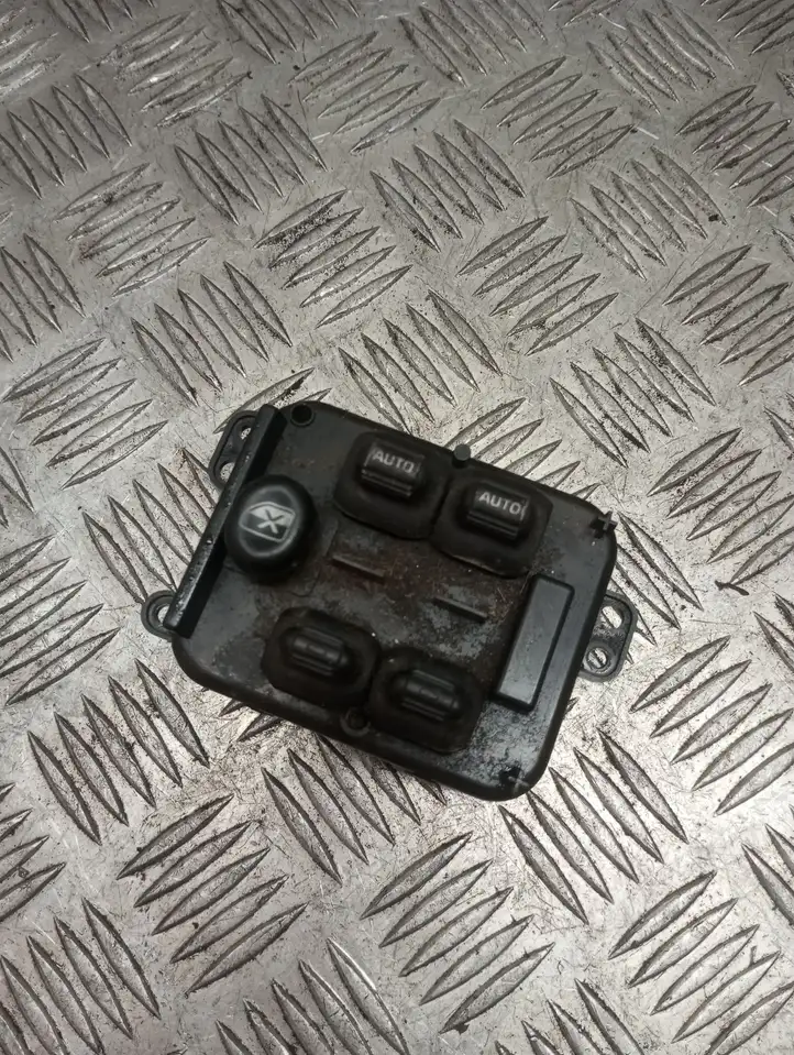 Jeep Cherokee (2001 - 2007) 56054002AA Кнопка стеклоподъемников — фото 1