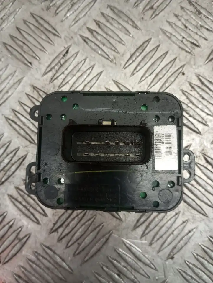 Jeep Cherokee (2001 - 2007) 56054002AA Кнопка стеклоподъемников — фото 4