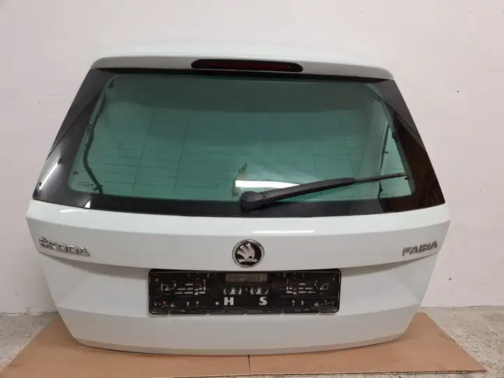 Skoda Fabia Mk3 (NJ) (2015 - 2021) Крышка багажника — фото 1
