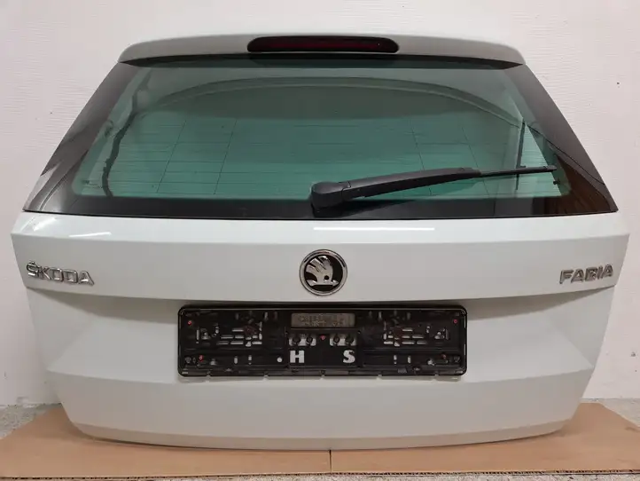 Skoda Fabia Mk3 (NJ) (2015 - 2021) Крышка багажника — фото 3