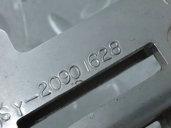 Cadillac XTS (2012 - 2017) 20901628 Нижняя решетка переднего бампера — фото 2
