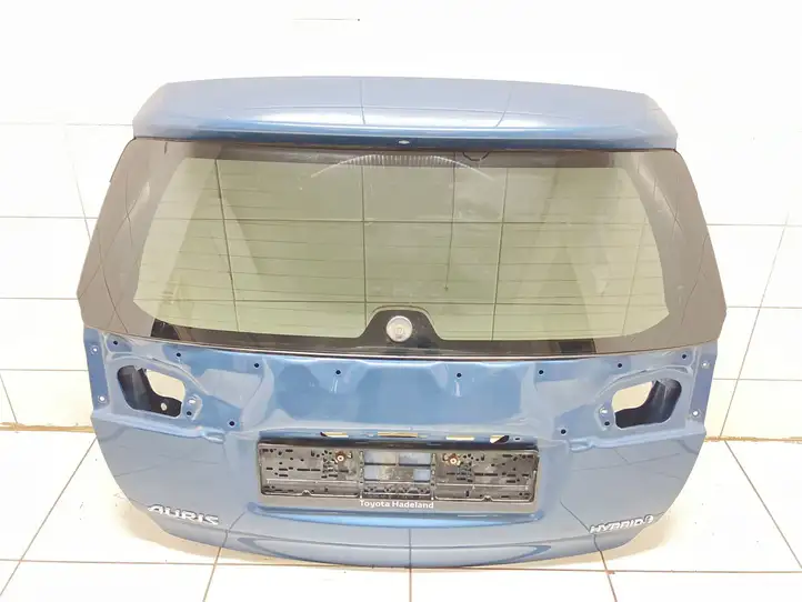 Toyota Auris E180 (2012 - 2018) Крышка багажника — фото 1