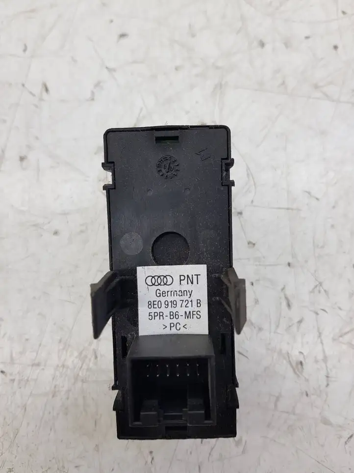 Audi A4 S4 B6 8E 8H (2000 - 2006) 8E0919721B Другие включатели / ручки/ переключатели — фото 2