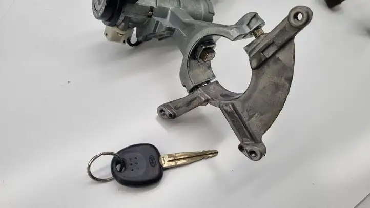 Hyundai Coupe (1999 - 2001) 3910023540 Комплект системы зажигания — фото 3