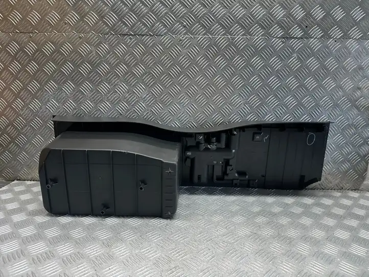 BMW X5 E70 (2006 - 2013) 7127282 Крышка ящика аккумулятора — фото 3