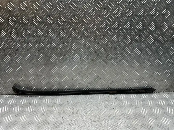 BMW X5 E70 (2006 - 2013) 7250396 Накладка стоек лобового стекла — фото 1
