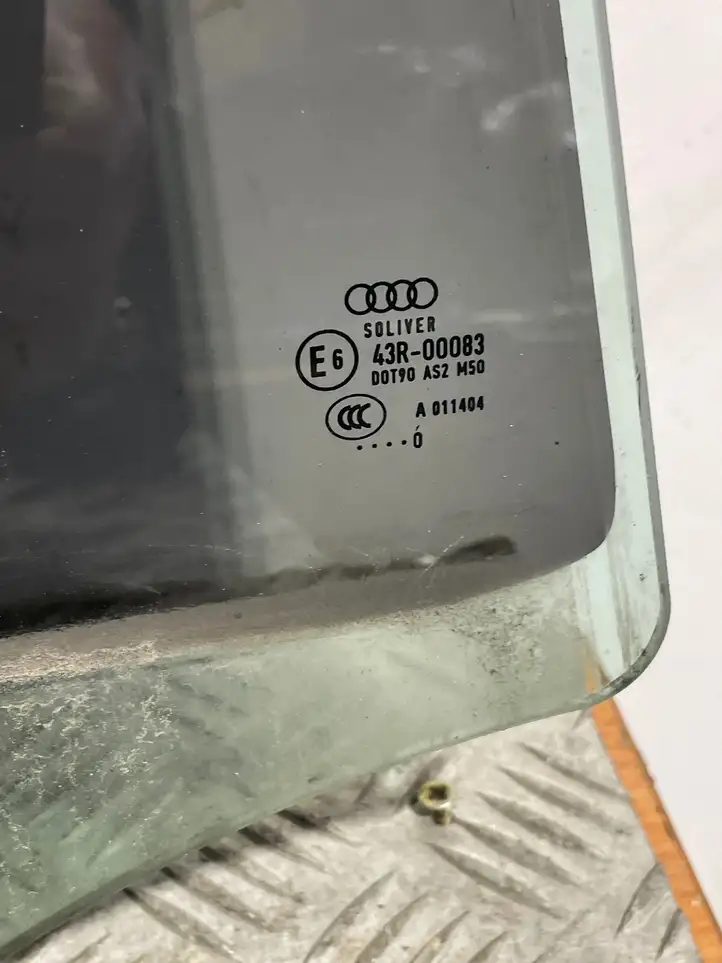 Audi A8 S8 D4 4H (2010 - 2014) 4H0845206A Стекло задней двери — фото 4