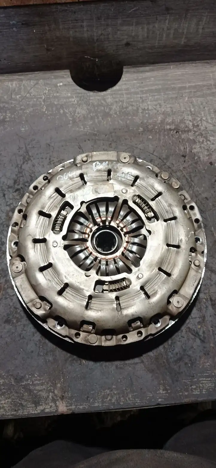 BMW 1 E82 E88 (2007 - 2014)   Комплект сцепления