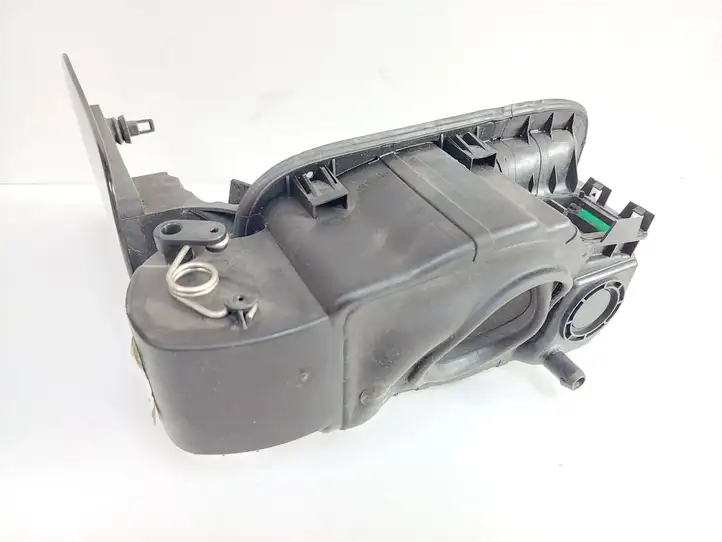 Mercedes-Benz C W204 (2007 - 2014) A0005846517 Крышка топливного бака — фото 4