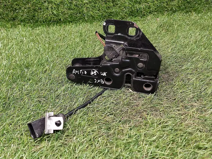 Audi A4 S4 B7 8E 8H (2004 - 2009) 8E0823509C Замок капота — фото 1