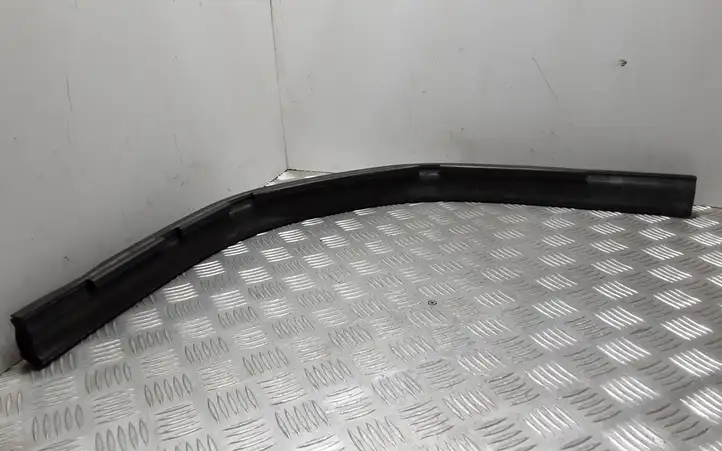 BMW 3 F30 F35 F31 (2012 - 2018) 7239146 Уплотнитель подкапотного пространства — фото 1